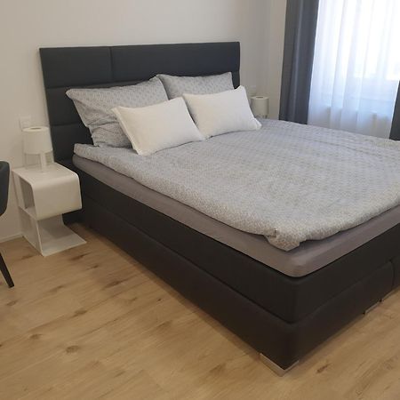 City Center Main Square Apartments Zagreb Habitación foto